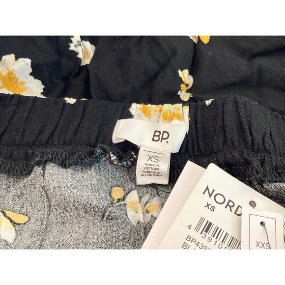 BP. Lightweight Vented Midi Skirt Sz XS/Extra Small in Black Mixed Floral NWT - Picture 4 of 5